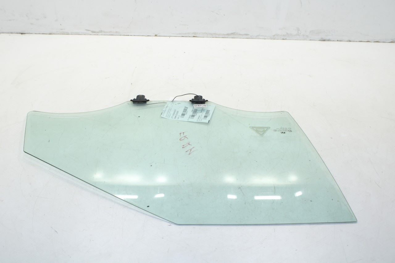 2011-2017 Hyundai Veloster Base Front Right Door Window Glass 82421-2V000 OEM - Alshned Auto Parts
