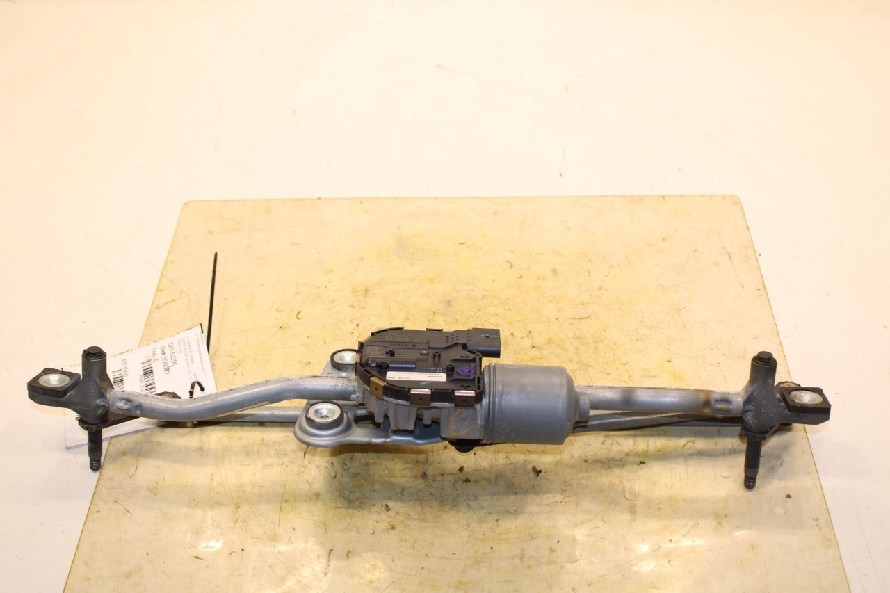 2015-2018 Volvo S60 T5 Premier FR Windshield Wiper Transmission Linkage w/ Motor - Alshned Auto Parts