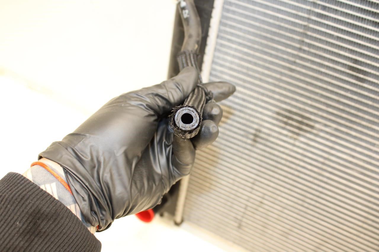 2019-2024 Nissan Altima SL 2.5L Engine Cooling Radiator 21460-6CA0A OEM - Alshned Auto Parts