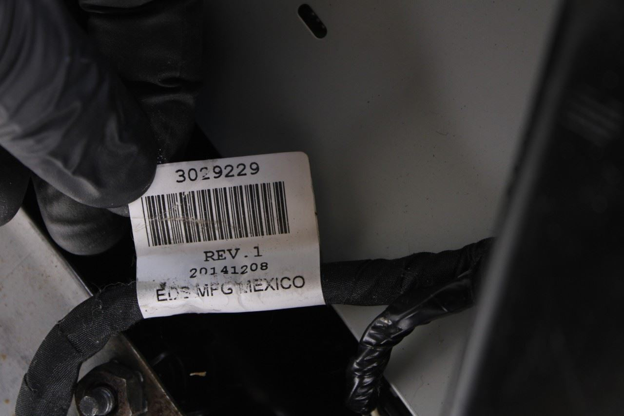 13-18 Ram 1500 Laramie Crew Cab Front Center Jumper Seat Console Complete *ReaD* - Alshned Auto Parts