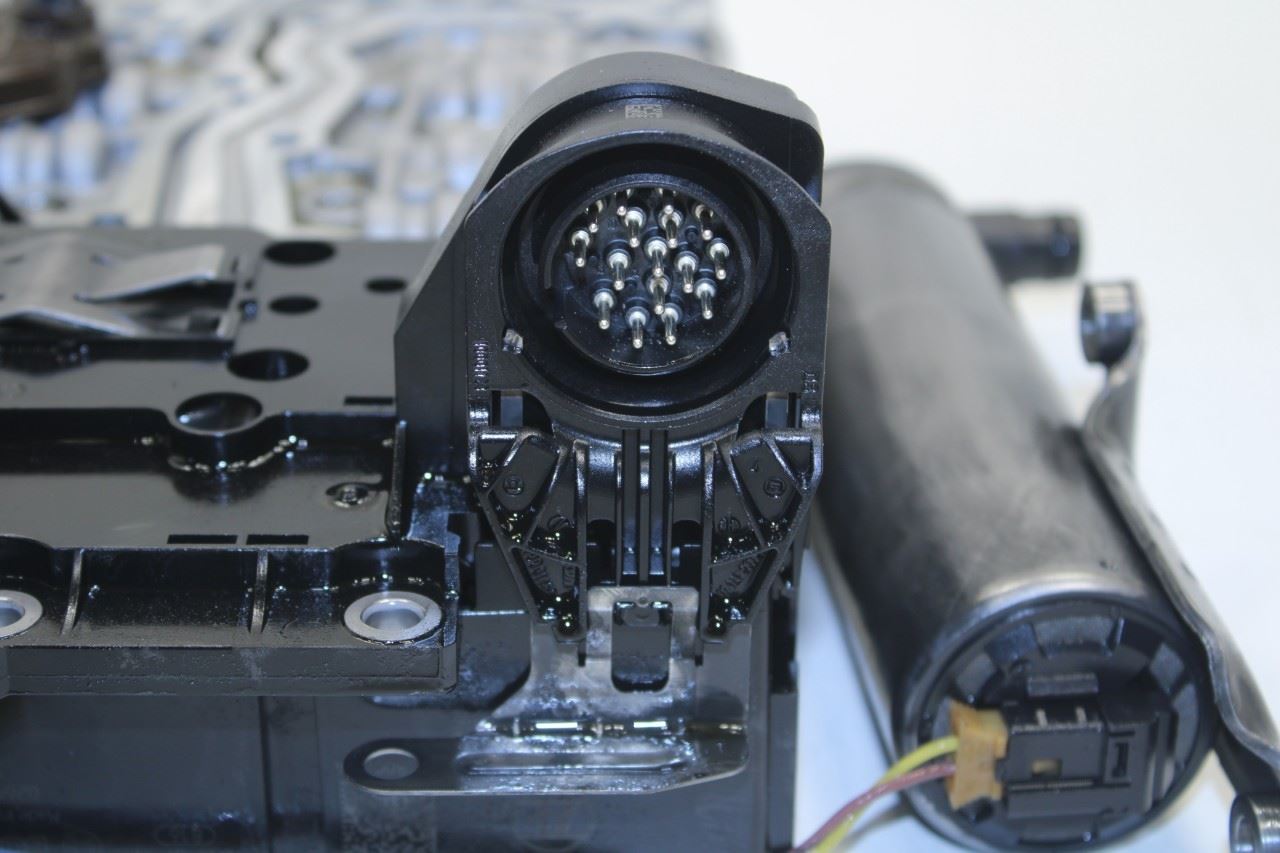 13-16 BMW 328i xDrive SULEV 2L AWD Auto Transmission Valve Body 99K 24347647840 - Alshned Auto Parts