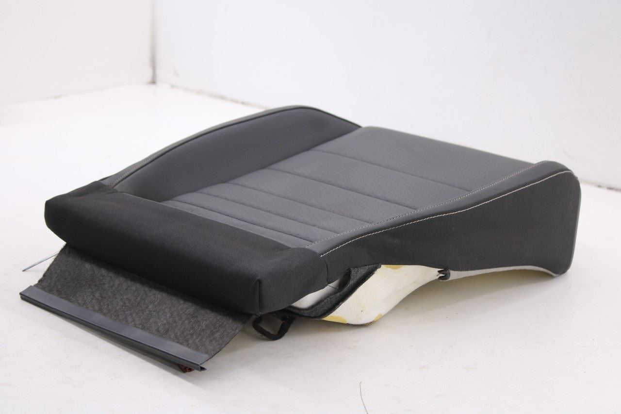 2022-2024 Volkswagen Jetta SE 1.5L FWD Front Driver Left Side Seat Lower Cushion11