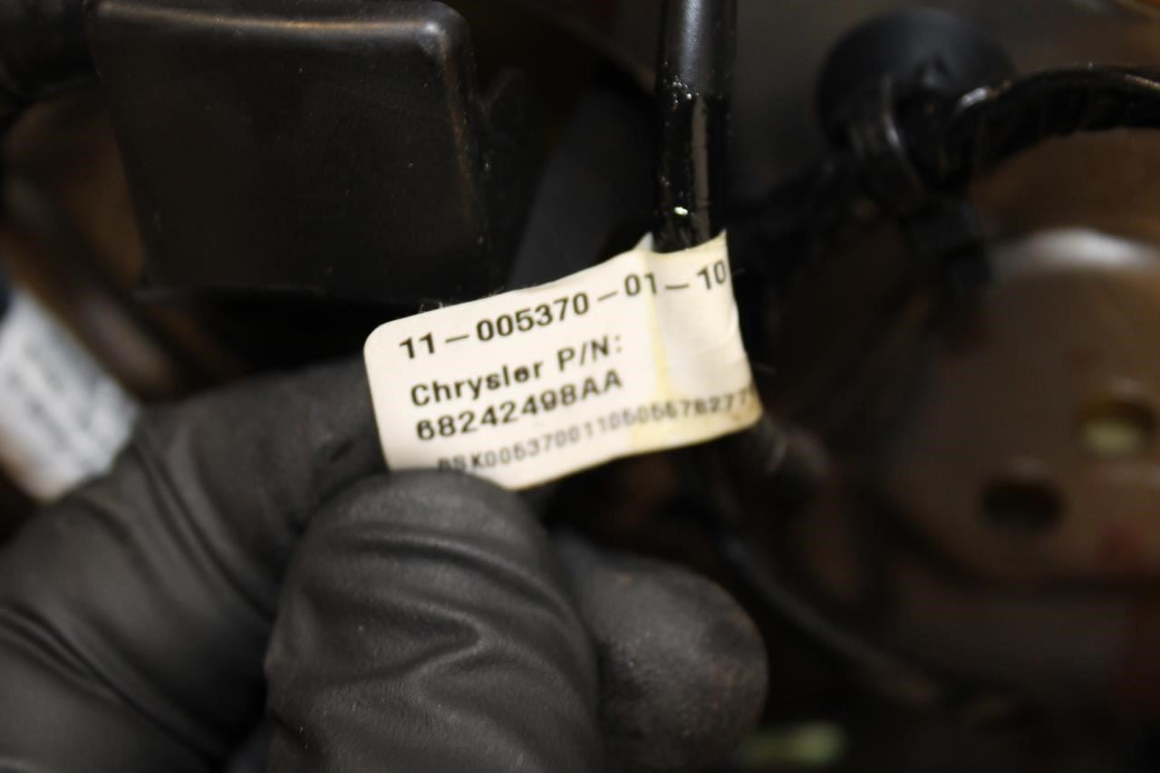 2014-2021 Jeep Grand Cherokee Front RH Side Seat Complete Leather 68175313AC OEM - Alshned Auto Parts