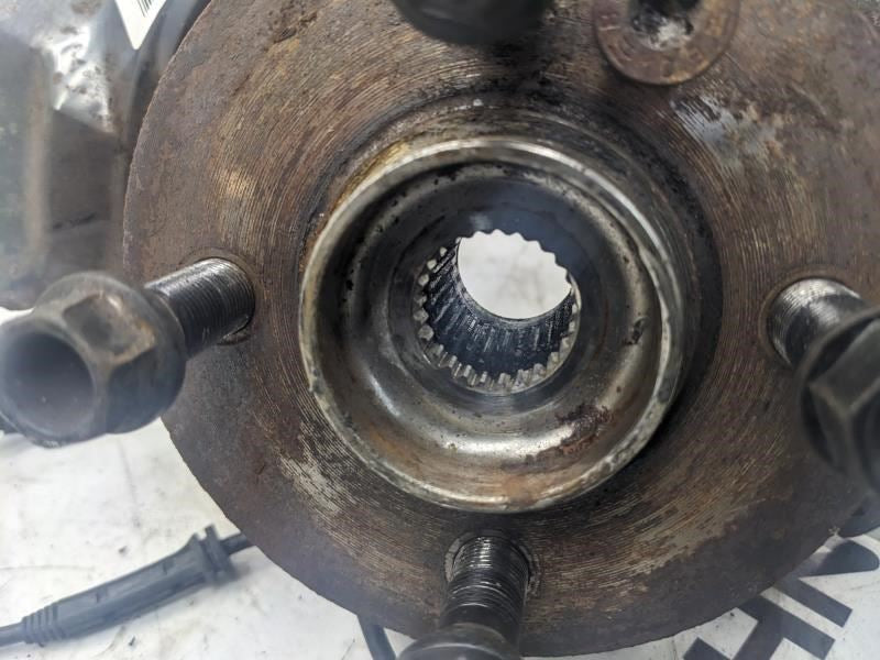 2007-2013 Mini Cooper 1.6L Front Suspension Driver Left Side Spindle Knuckle Hub2