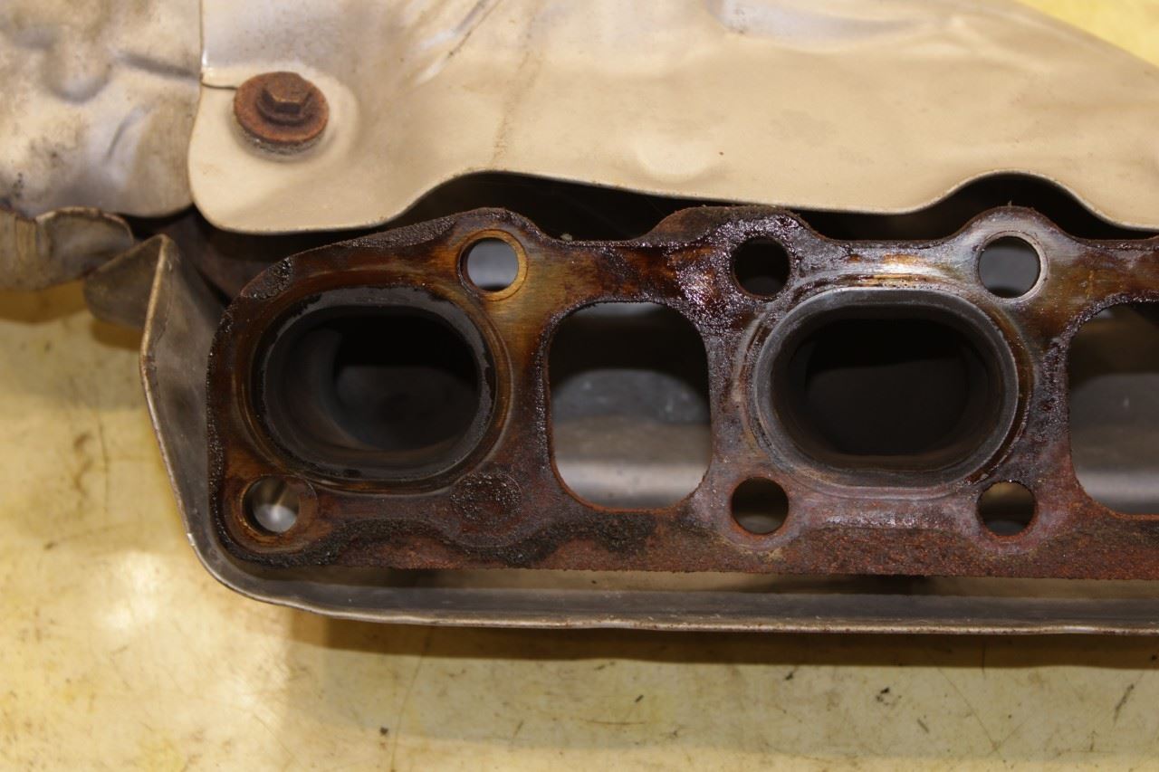 2014-2017 Infiniti QX50 3.7L AWD Right Side Exhaust System Manifold 140C2-1PM0C - Alshned Auto Parts