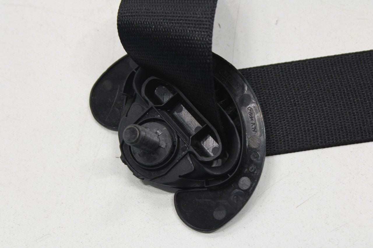 13-15 BMW 750i xDrive Front Driver Left Side Seat Belt Retractor 72117382387 OEM - Alshned Auto Parts