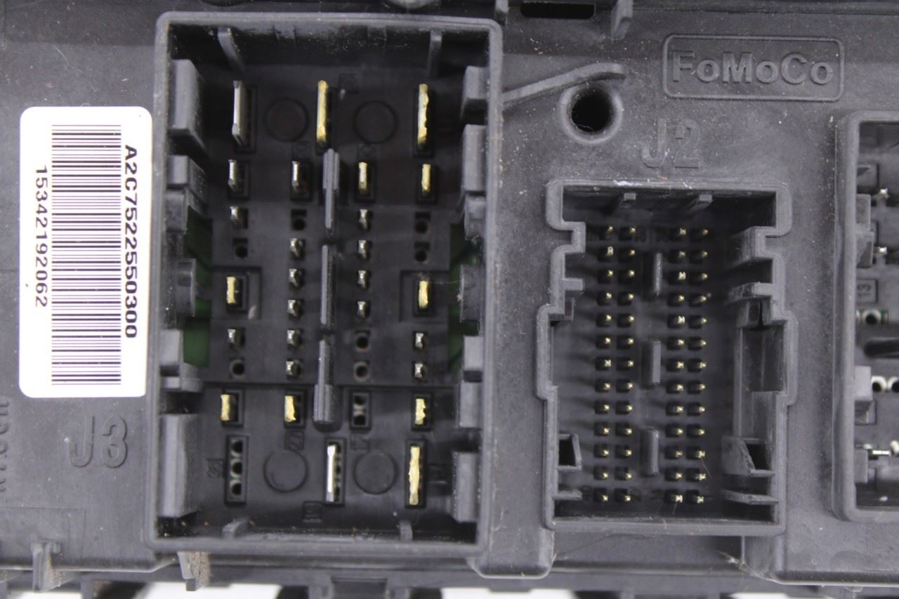 2015-17 Ford Mustang Conv V6 3.7L BCM Body Control Module Fuse Relay Box *ReaD* - Alshned Auto Parts