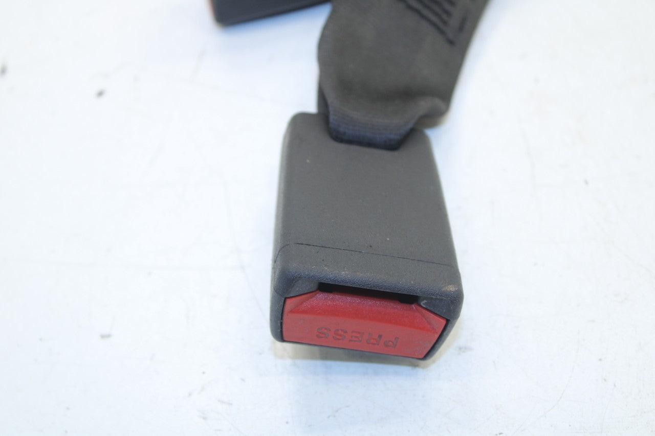 16-20 Hyundai Elantra SEL Rear Right and Left Side 2nd Row Seat Belt Buckle Set - Alshned Auto Parts