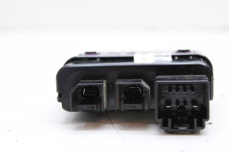 2021-2024 Ram 1500 2500 3500 Console USB Port AUX Media Hub 68493753AA OEM - Alshned Auto Parts