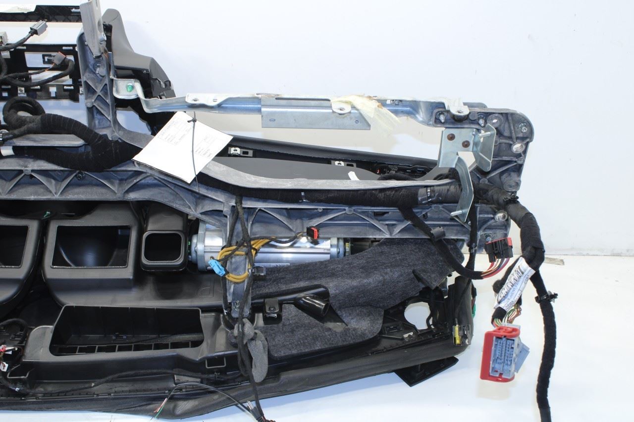 2017-2020 Maserati Ghibli Dash Instrument Panel 670066385 OEM - Alshned Auto Parts