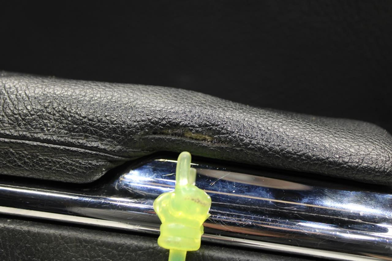2007-13 Mercedes-Benz S550 Front Left Door Trim Panel 221-720-17-79-9E71 *ReaD* - Alshned Auto Parts