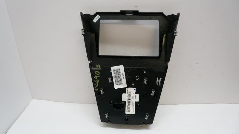 16-17 Chevrolet Equinox Audio Radio Faceplate Climate Control Panel 84096689 OEM - Alshned Auto Parts