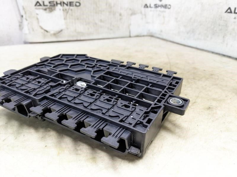 2015-2018 Mercedes-Benz C300 Fuse Box Relay Junction Block 205-540-28-50 OEM - Alshned Auto Parts