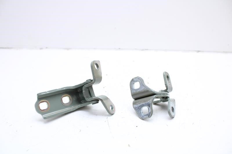 2024-2025 Chevrolet Trax Rear Left Side Door Hinge Upper and Lower 13590931 OEM - Alshned Auto Parts