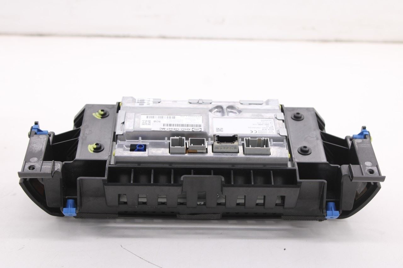 10-12 Land Rover Range Rover HSE Navigation Information Display Screen LR022987 - Alshned Auto Parts
