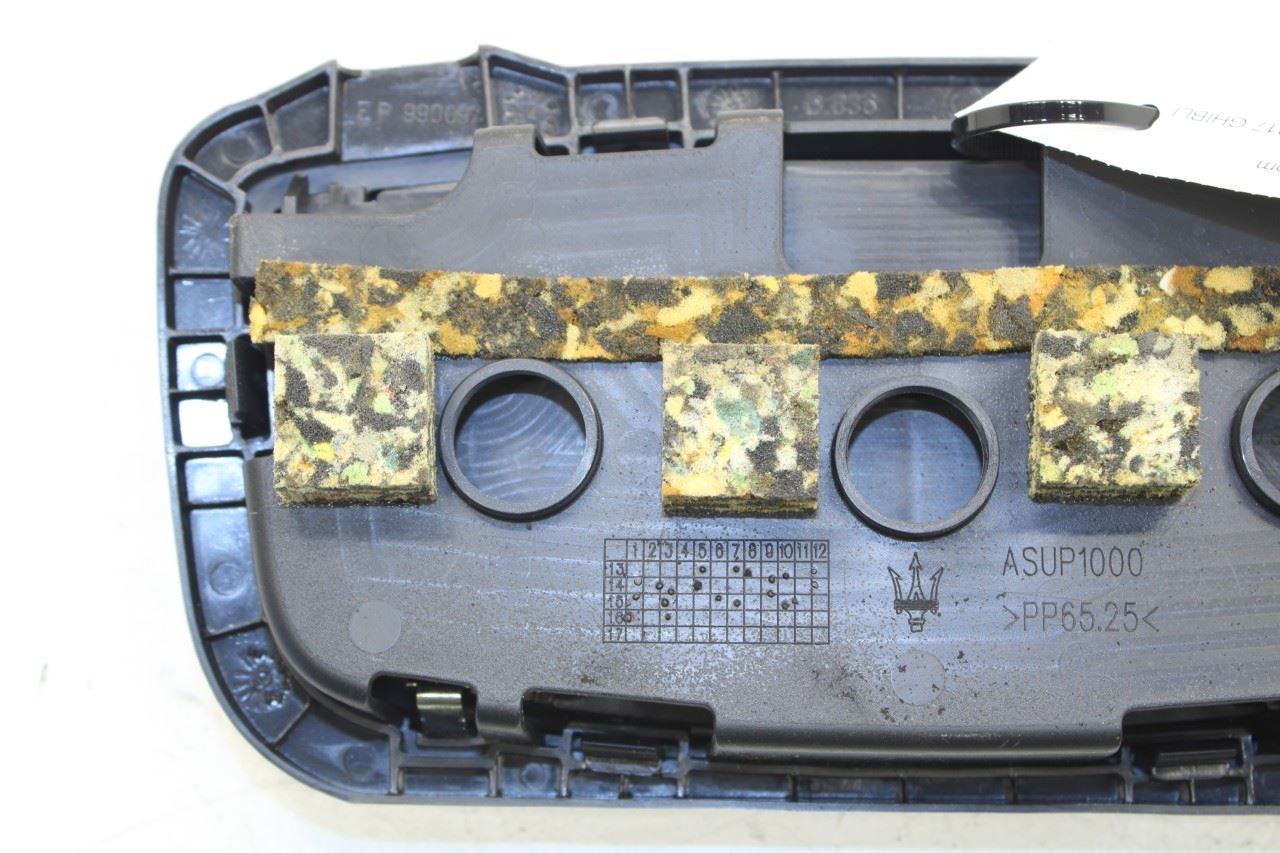 17-21 Maserati Ghibli 3.0L RWD Rear Roof Headliner Dome Light Lamp 670110916 OEM - Alshned Auto Parts