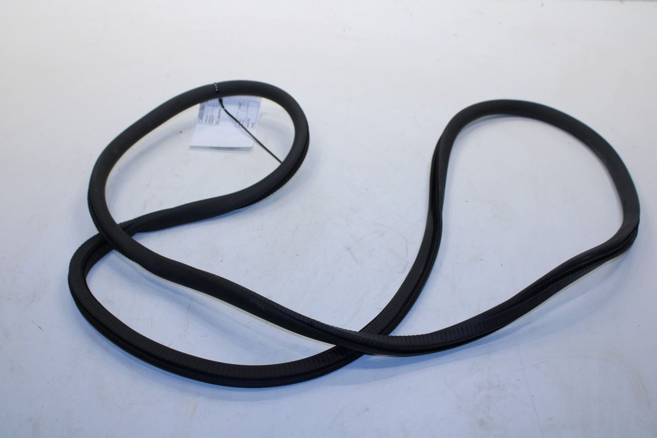 2010-16 Porsche Panamera 4 Front Right Door Weatherstrip On Body 970-537-276-01 - Alshned Auto Parts
