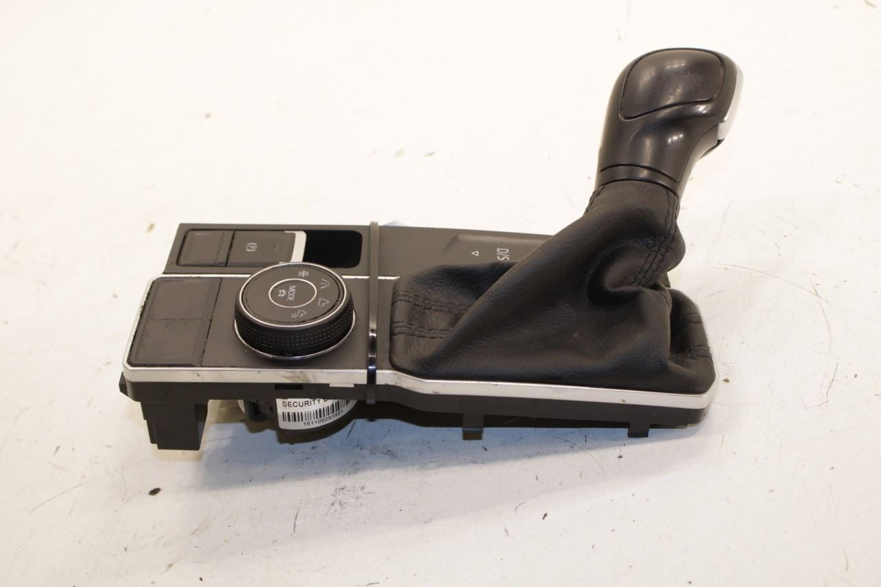 18-21 Volkswagen Atlas S Console Shifter Bezel Indicator w/ Shifter Knob *ReaD* - Alshned Auto Parts