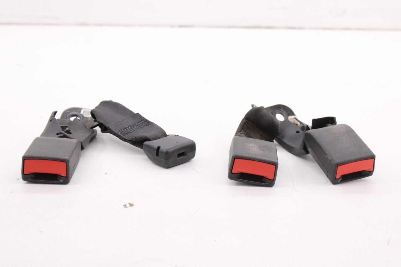 2017-19 Buick LaCrosse Premium Rear Right and Left 2nd Row Seat Belt Buckle Set4
