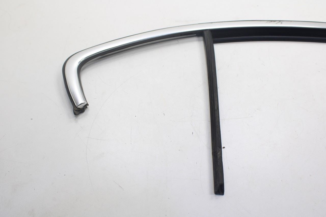 17-20 Alfa Romeo Giulia Ti RR RH Upper Door Window Weatherstrip w/ Belt Molding - Alshned Auto Parts