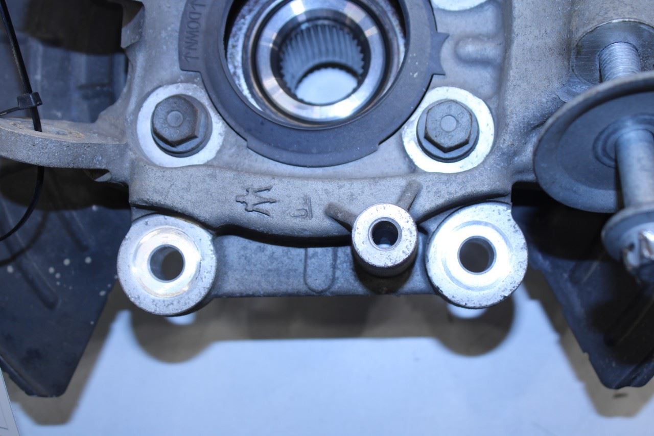 2017-21 Maserati Ghibli Rear Right Passenger Side Spindle Knuckle Hub 670036903 - Alshned Auto Parts