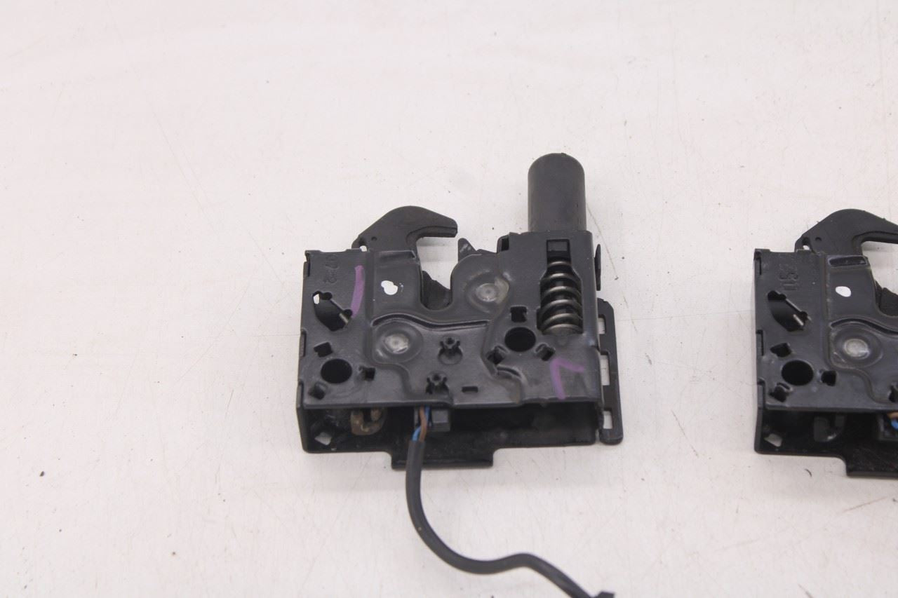 2020-2023 Volkswagen Atlas SE Front Right and Left Side Hood Lock Latch Actuator9
