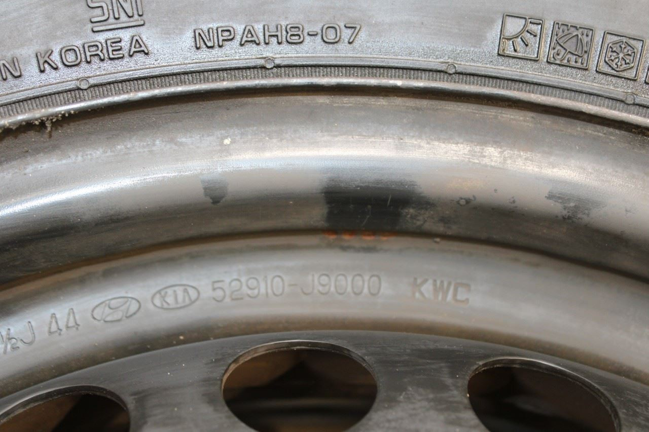 2020-2024 Kia Soul Steel Wheel Tire Nexen 205/60R16 Set of 4 52910-J9000 OEM - Alshned Auto Parts