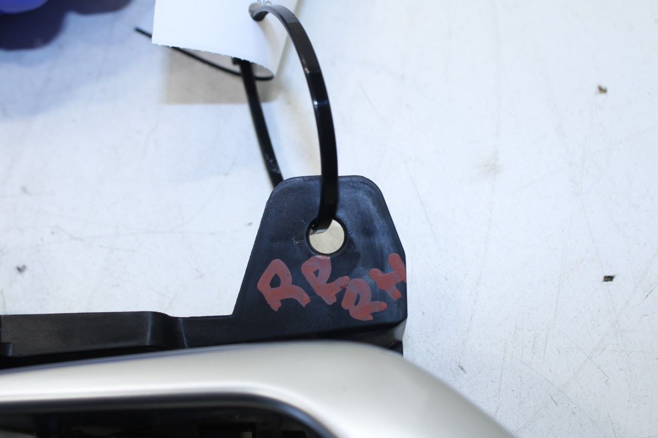 2022-25 Hyundai Tucson SEL Rear Right Side Door Interior Handle 83620-CW000-LS5 - Alshned Auto Parts