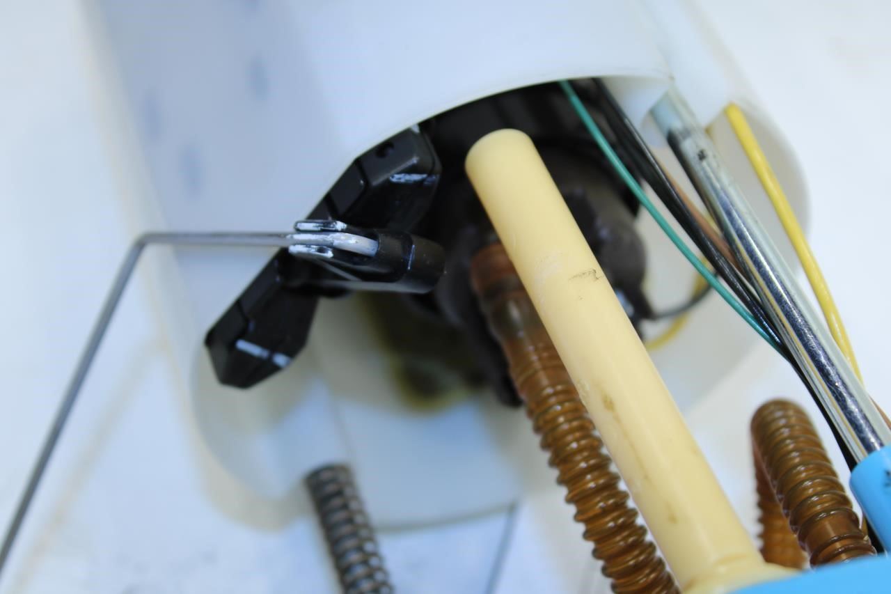 2014-2018 Volkswagen Jetta Sport 1.8L Fuel Pump Assembly 1K0-919-051-DB OEM - Alshned Auto Parts