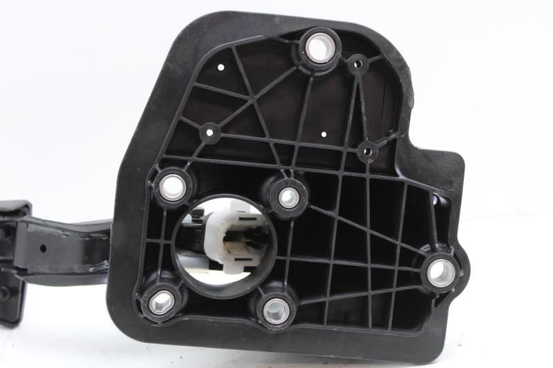 19-20 Jeep Cherokee Brake Foot Stop Pedal w/ Stop Light Switch 68306539AA OEM - Alshned Auto Parts