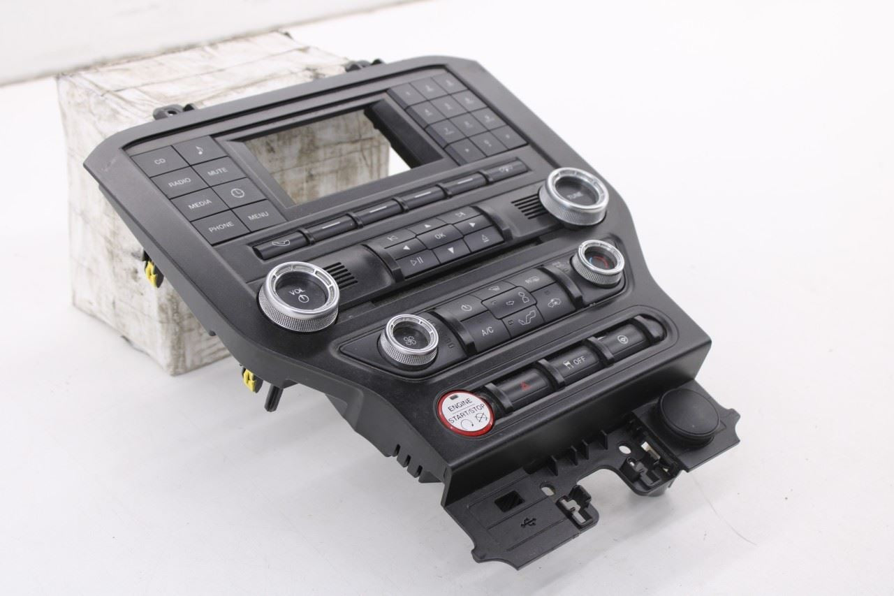 2016-2017 Ford Mustang Conv V6 Radio Faceplate HVAC Temperature Control Panel2