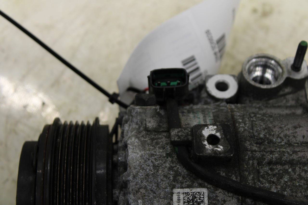 2019-2020 Kia Sorento LX 3.3L AC Air Conditioner Compressor 97701-C6910 OEM - Alshned Auto Parts