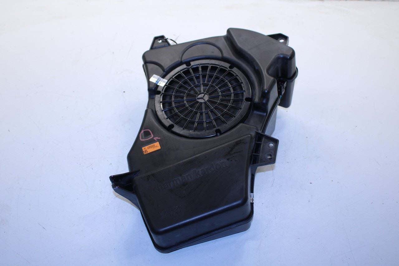 2012-2015 Mercedes-Benz ML350 Harman Kardon Rear Speaker Sub Woofer *ReaD* - Alshned Auto Parts