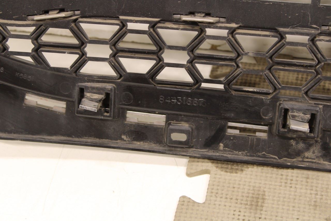 2017-19 GMC Acadia SLT-1 3.6L Front Radiator Upper Grille Assembly Chrome *ReaD* - Alshned Auto Parts