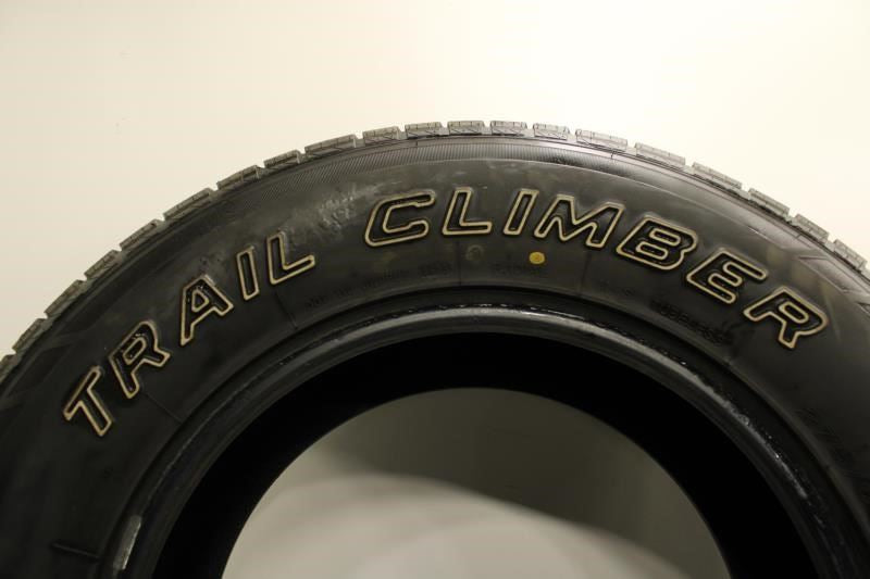 2019 Ford Expedition Tire Summit Trail Climber HTII 275/65R18 116T Pair - Alshned Auto Parts