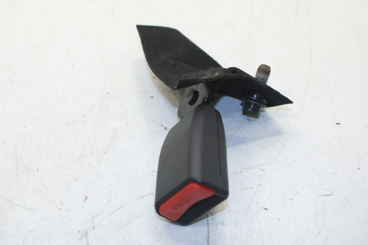 11-17 Hyundai Veloster FWD Rear Right and Left Side 2nd Row Seat Belt Buckle Set - Alshned Auto Parts