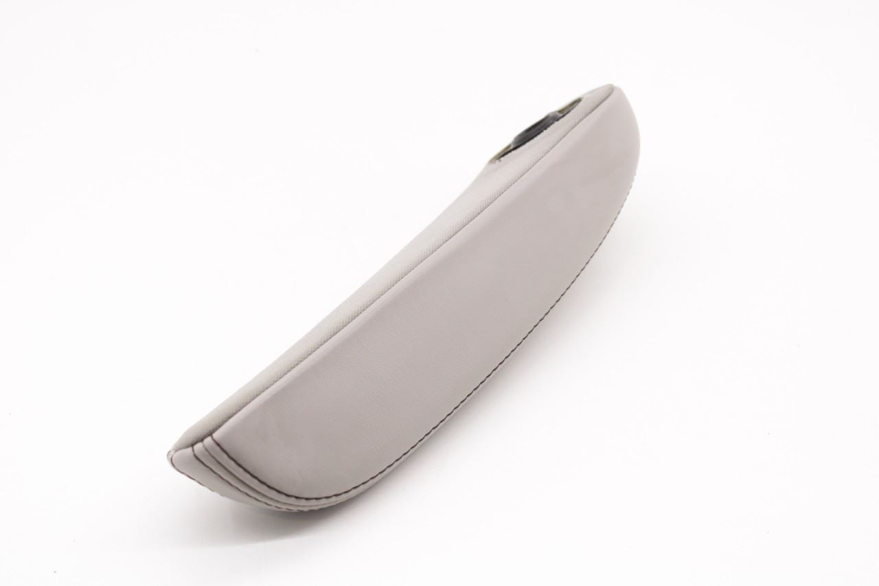 17-19 Chrysler Pacifica Limited 3.6L FWD Front Passenger Right Side Seat Armrest - Alshned Auto Parts