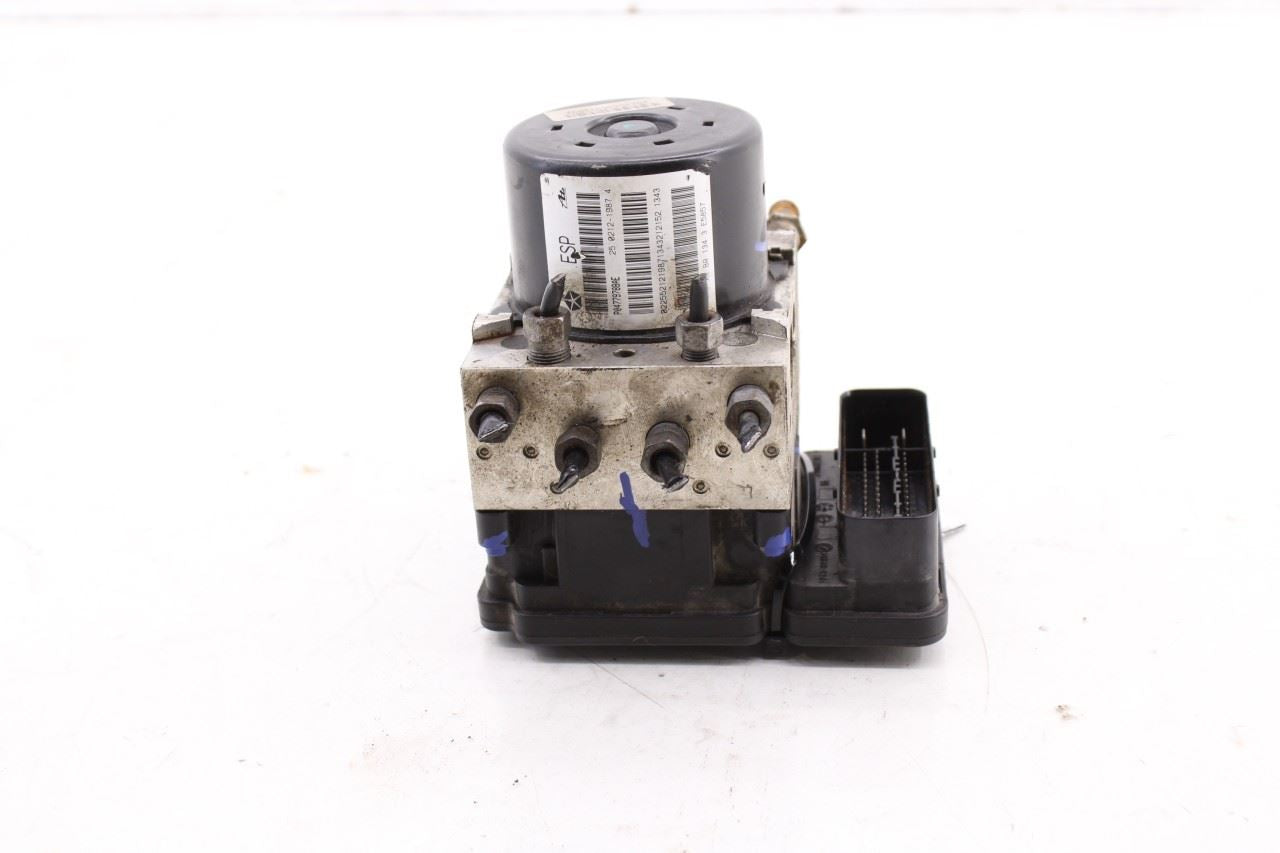 2010-2018 Jeep Wrangler Unlimited Sport 3.6L ABS Anti Lock Brake Pump Module OEM4