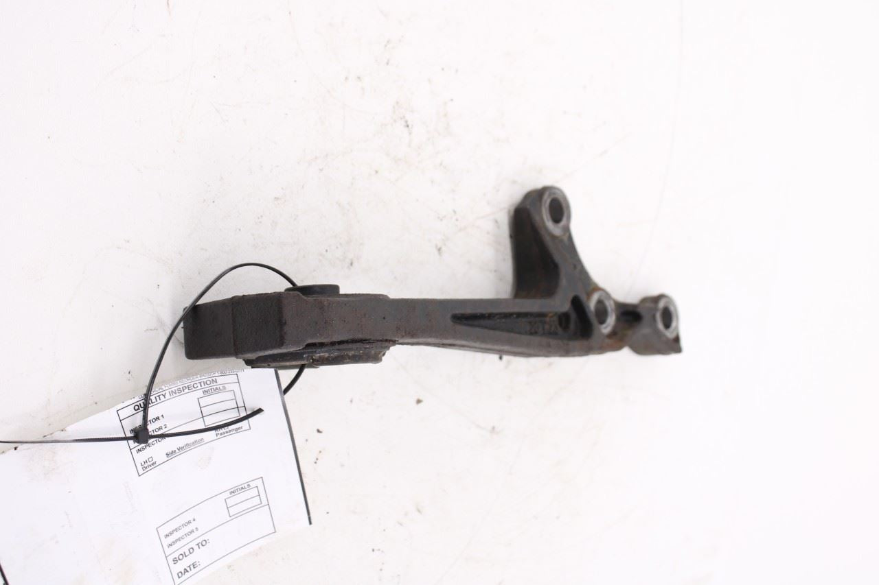 2005-23 Toyota Tacoma SR5 3.5L Front Left Side Axle Differential Support Bracket9