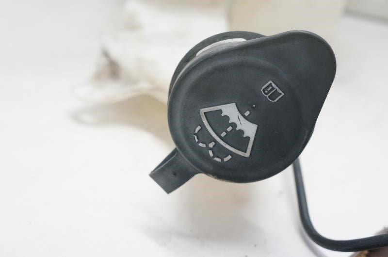 2007-2013 Chevrolet Silverado 1500 Windshield Washer Reservoir Bottle 20999339 - Alshned Auto Parts