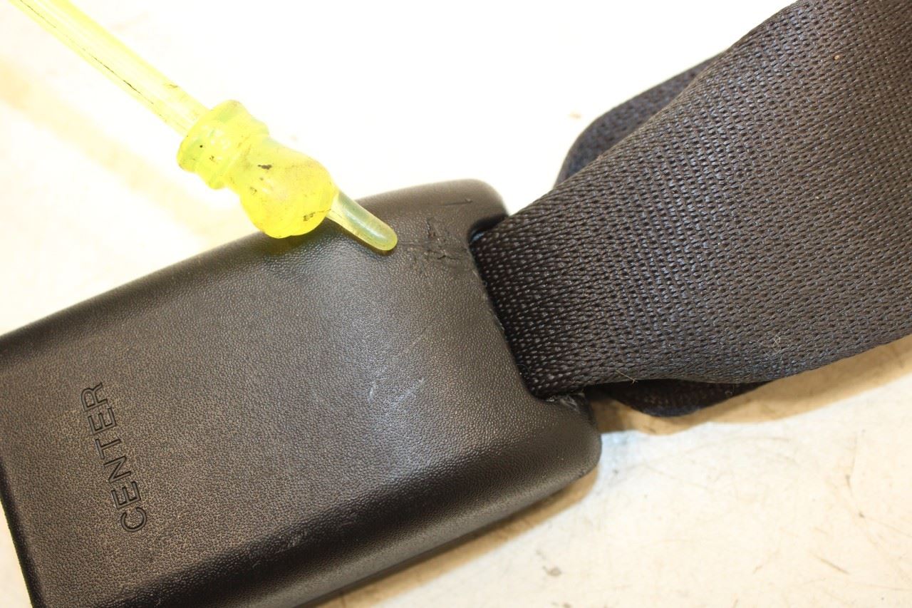 14-17 Infiniti QX50 Rear Right and Left Side 2nd Row Center Seat Belt Buckle Set - Alshned Auto Parts