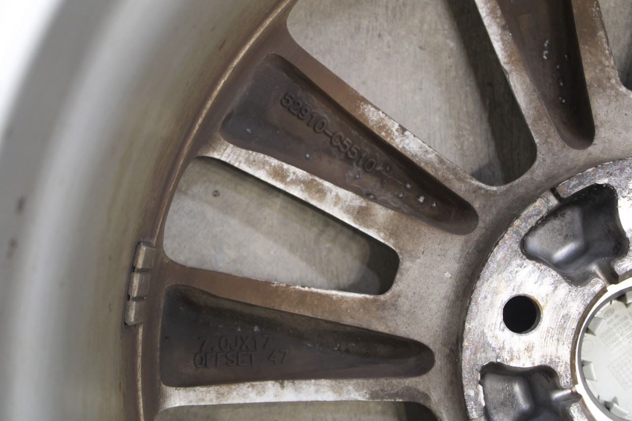 2019-2020 Kia Sorento LX Aluminum Wheel R17x7.0J 10 Spoke 52910-C5510 OEM - Alshned Auto Parts