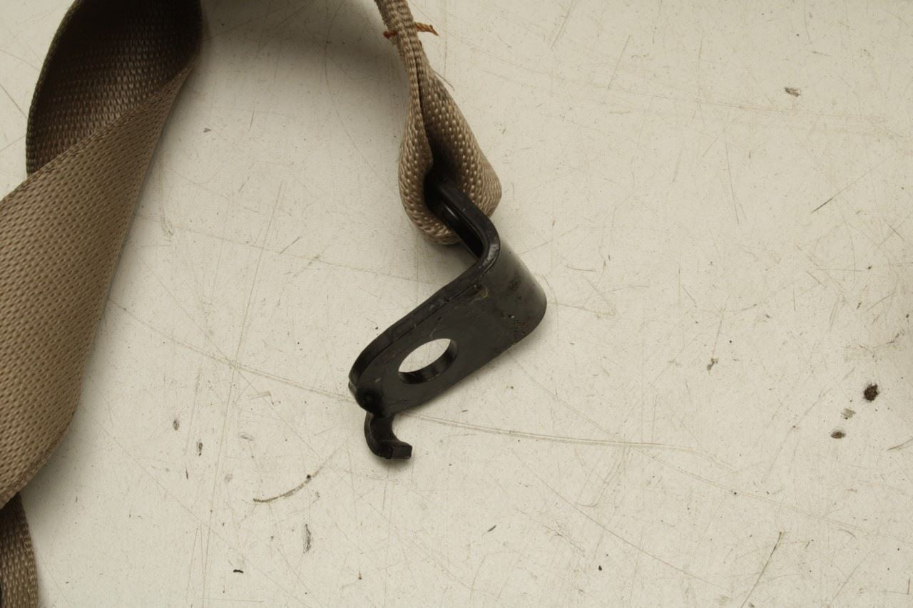 2010-16 Mercedes-Benz E350 Sport 4Matic Rear RH Side 2nd Row Seat Belt Retractor - Alshned Auto Parts