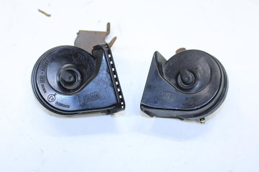 2013-2018 Jeep Wrangler Sahara High and Low Note Horn w/ Bracket 68190592AC OEM - Alshned Auto Parts