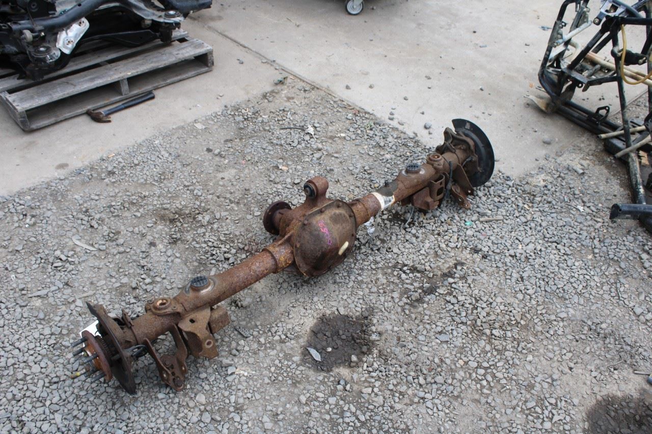2006-10 Ford Mustang Conv V6 4.0L RWD Rear Axle Differential Carrier 3.31 ratio4
