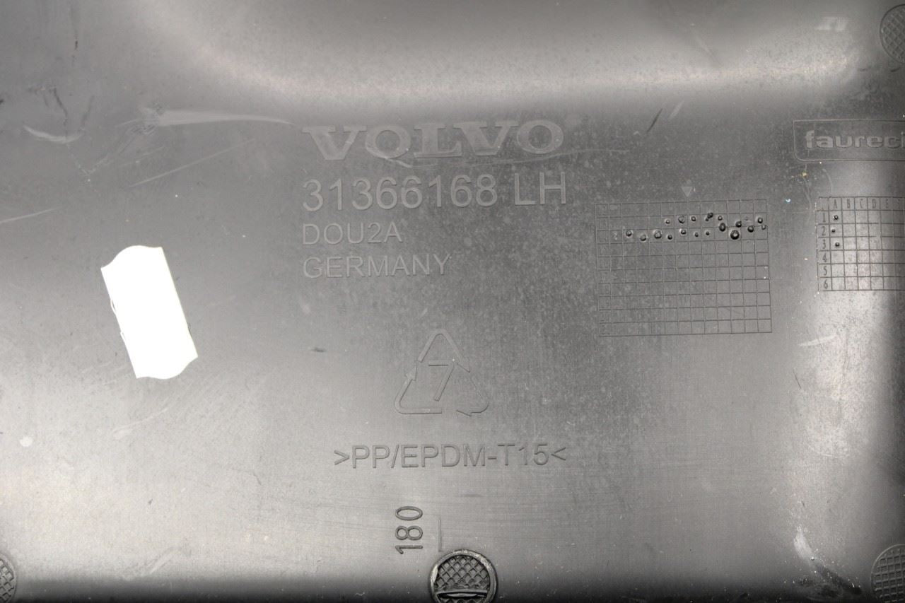 2014-2018 Volvo S60 T5 Premier Front Left Side Door Trim Panel 31366168 *ReaD* - Alshned Auto Parts