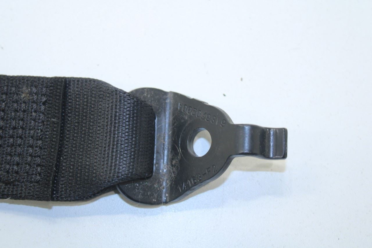 2013-16 BMW 328i xDrive SULEV Rear RH and LH 2nd Row Center Seat Belt Buckle Set - Alshned Auto Parts