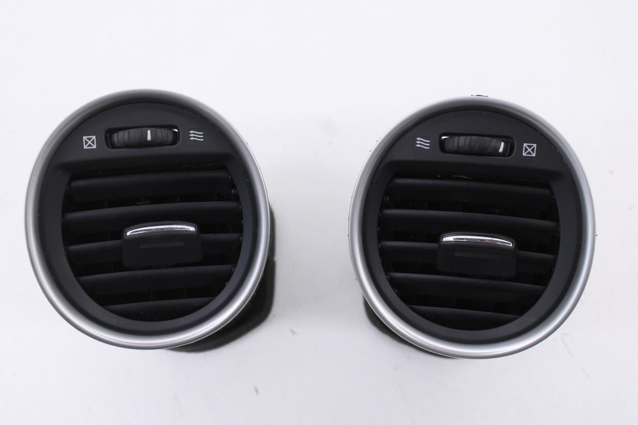2014-2020 Infiniti QX60 Front Right and Left Side Dash Outer Air Vent Grille0