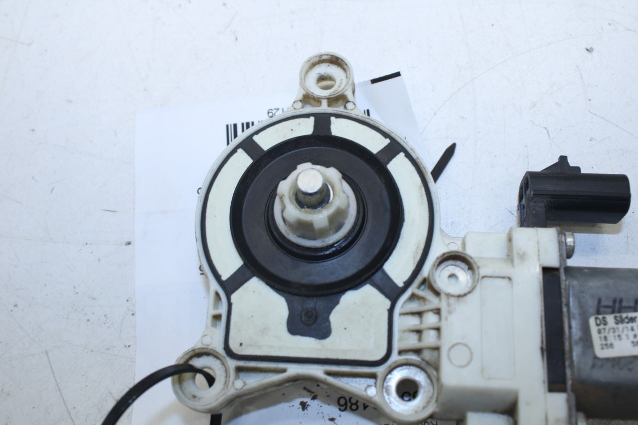 11-14 Ram 1500 Crew Cab Laramie Rear Back Sliding Window Power Motor 68054772AA - Alshned Auto Parts