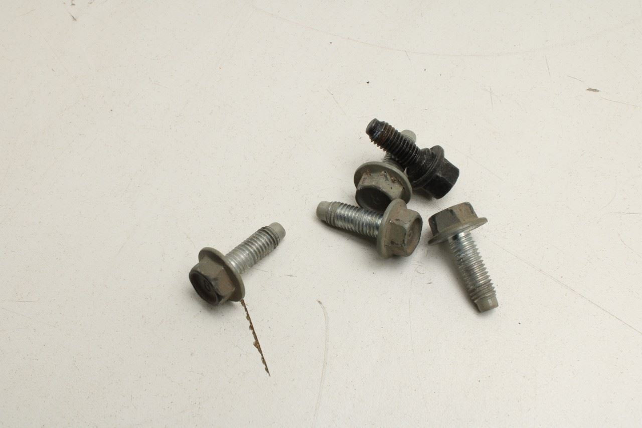 2019-24 KIA Forte LXS FR LH Door Hinge Upper and Lower Pair w/ Bolts 79310-2V000 - Alshned Auto Parts